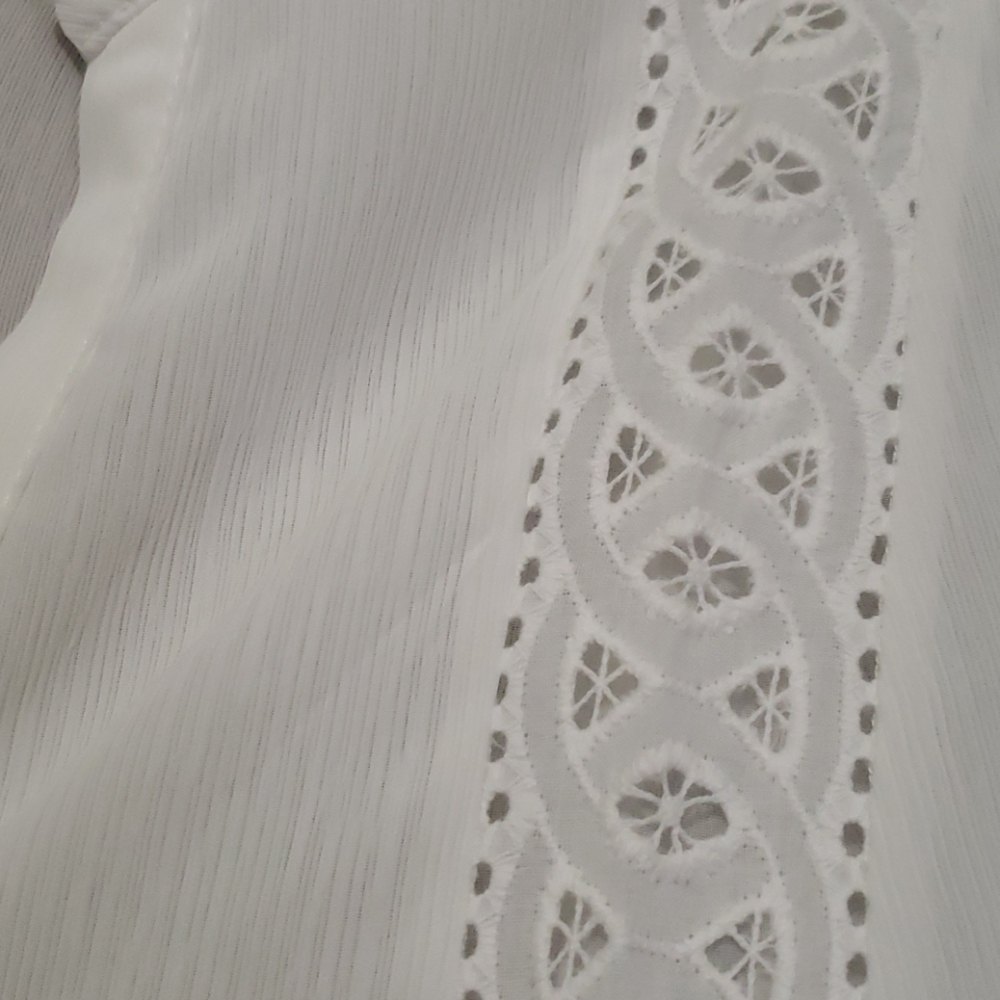 🎉HP🎉💞New boutique white lace ruffle top - Picture 11 of 12